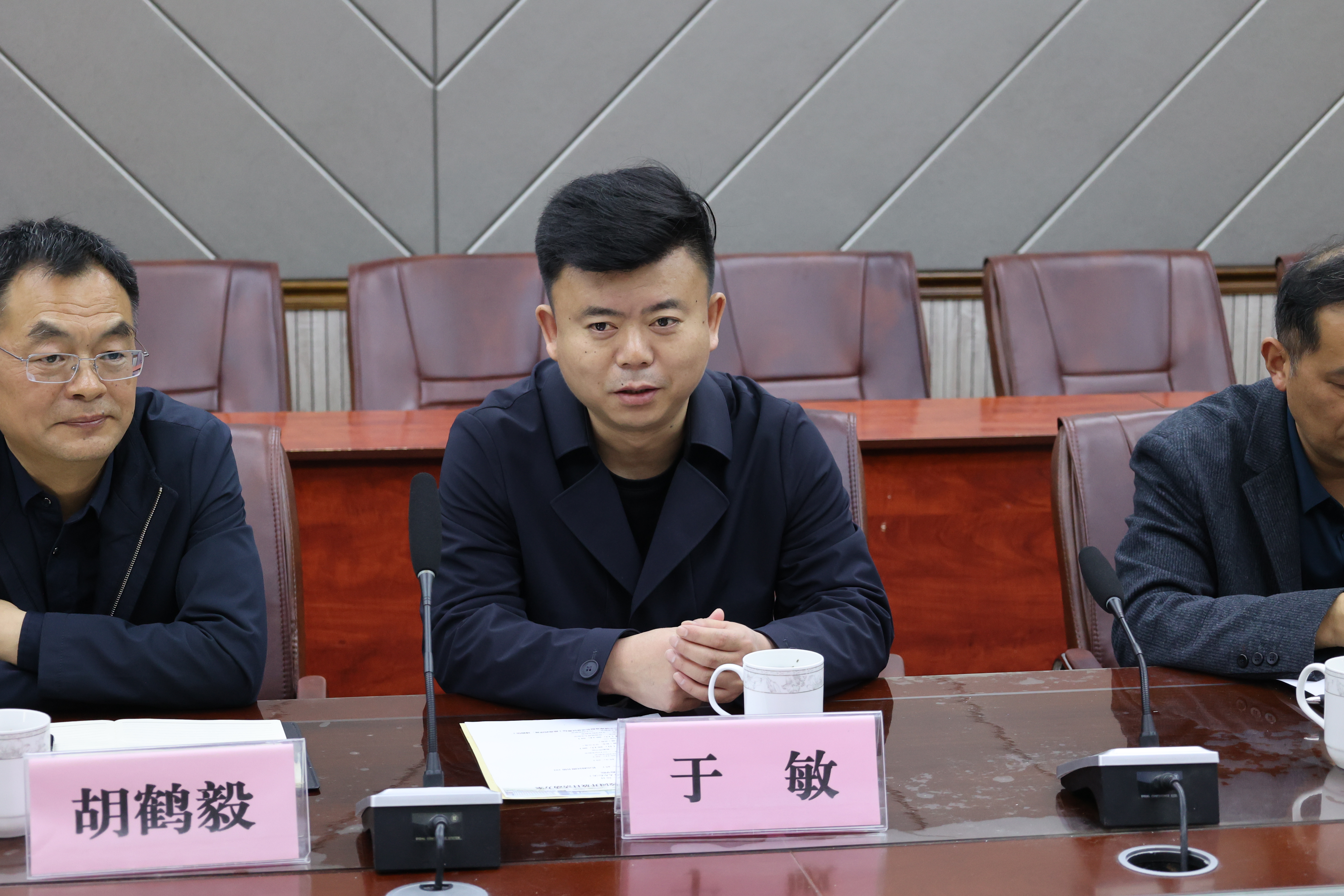 1712993628970606.jpg 1712993628970606.jpg