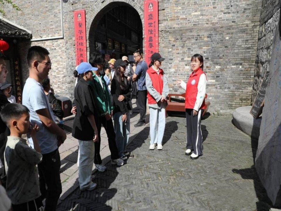 1715079090742461.gif 1715079090742461.gif