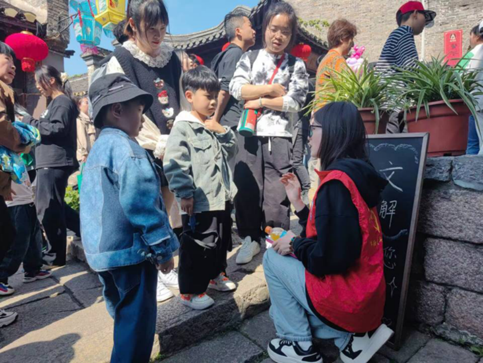 1715079149648999.gif 1715079149648999.gif