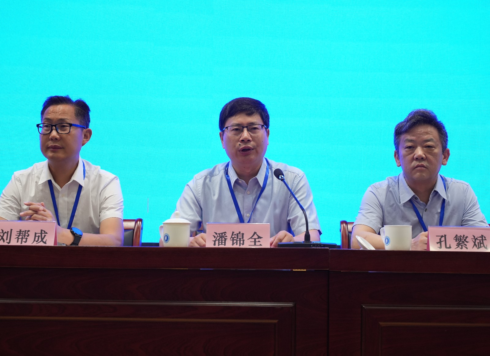 1718632318630785.jpg 1718632318630785.jpg