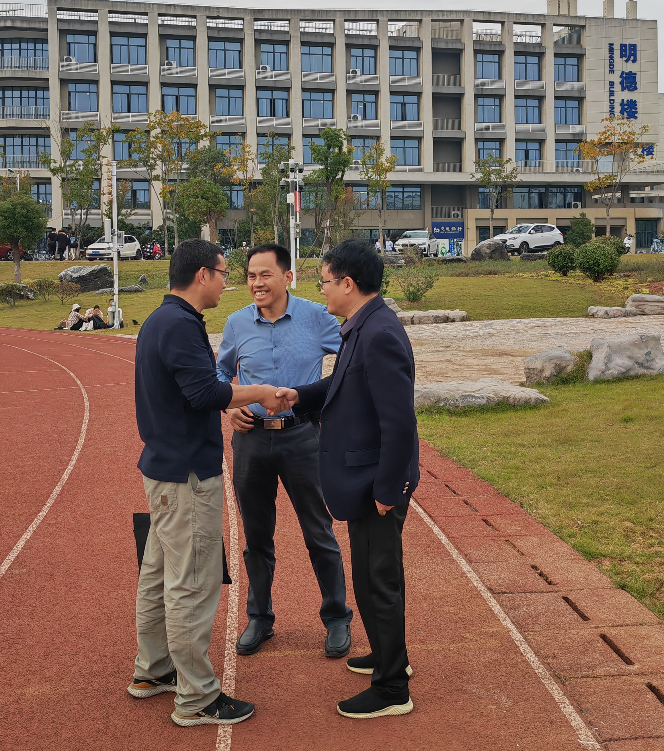 1698224643364690.png 1698224643364690.png