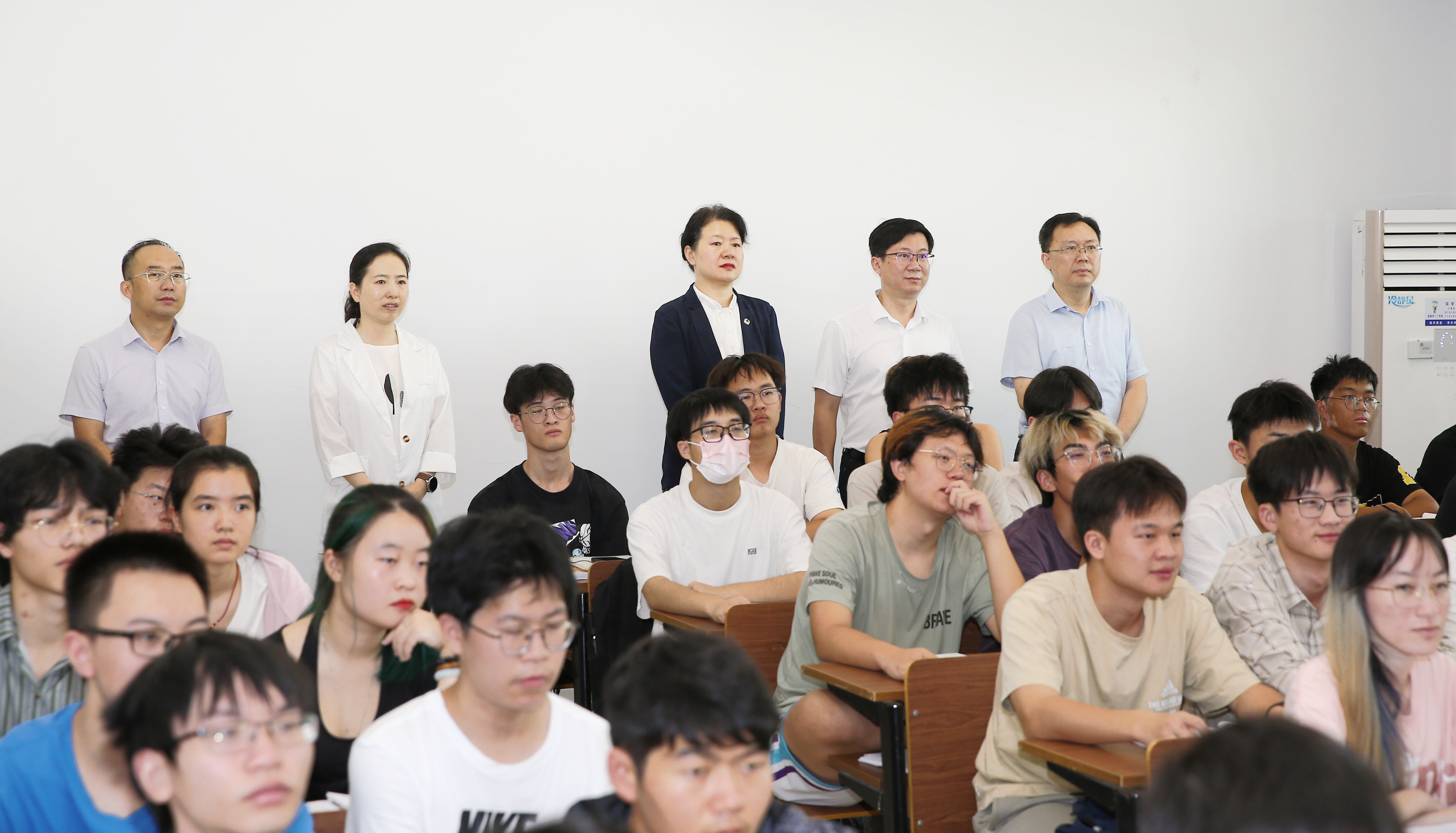 1725263815859807.jpg 28357373958752902637.jpg