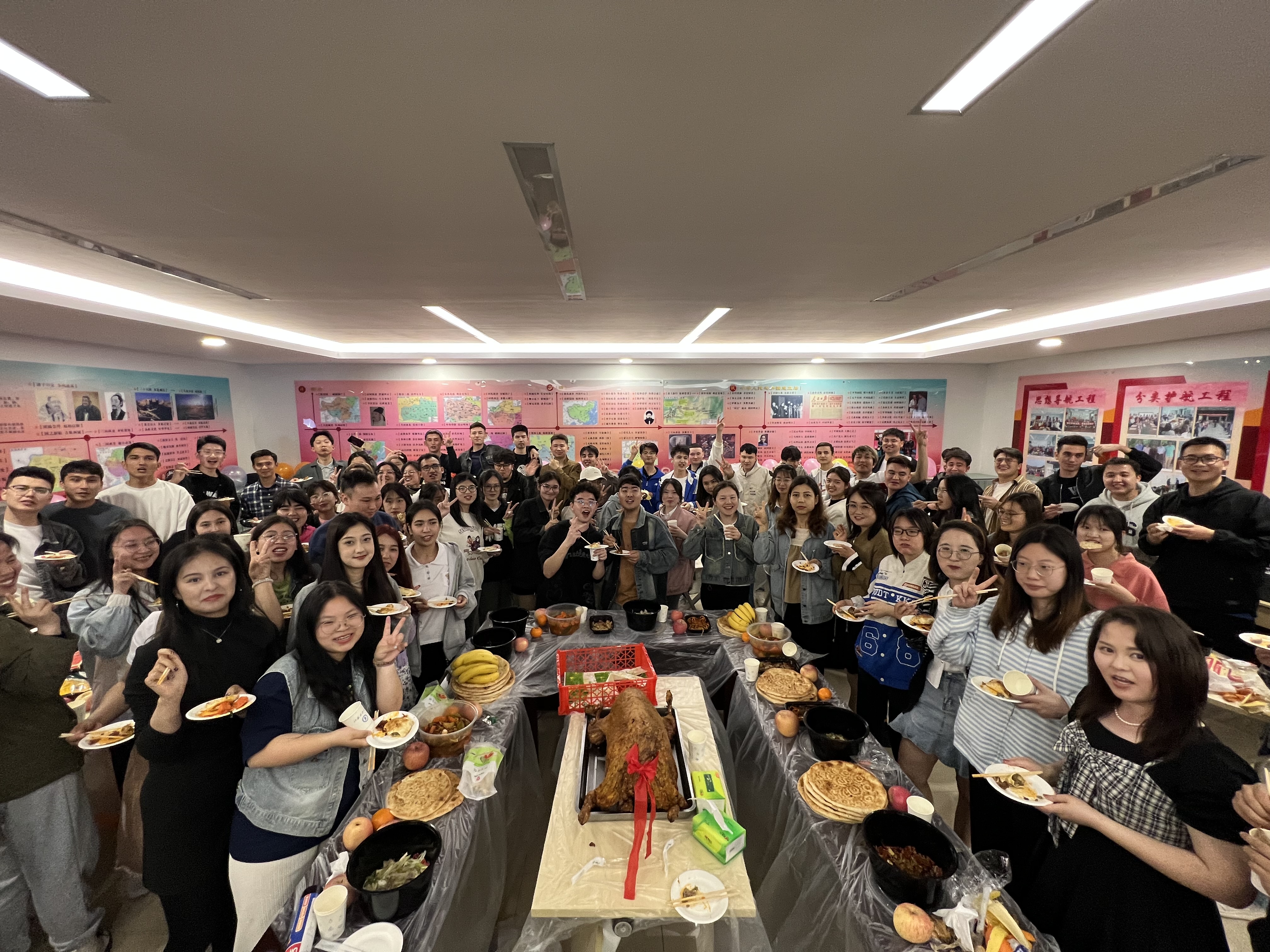 1683446422296761.png 1DD19F51C0393D13F397E6B837F690B2.png