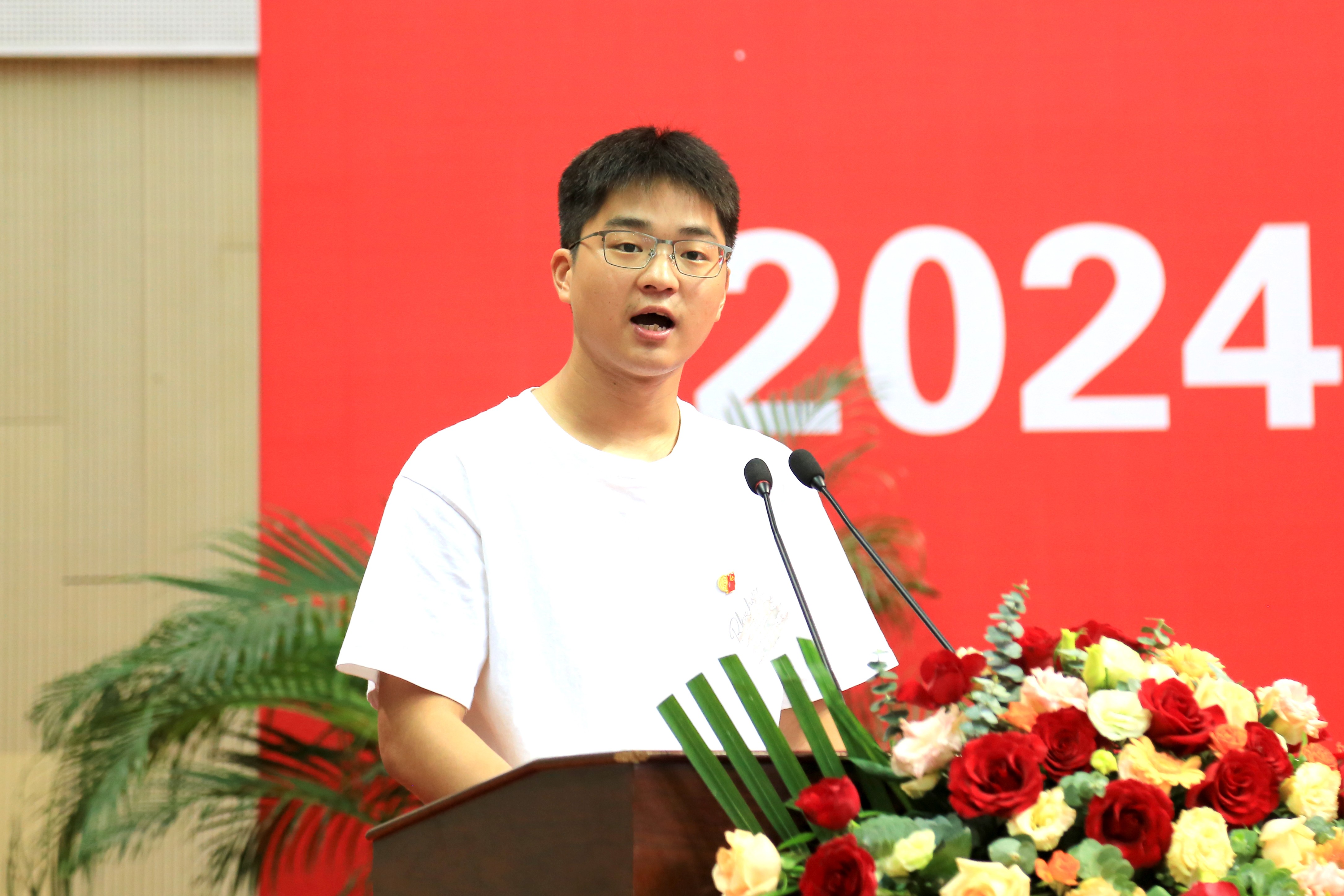 1725871793544873.jpg 1725871793544873.jpg