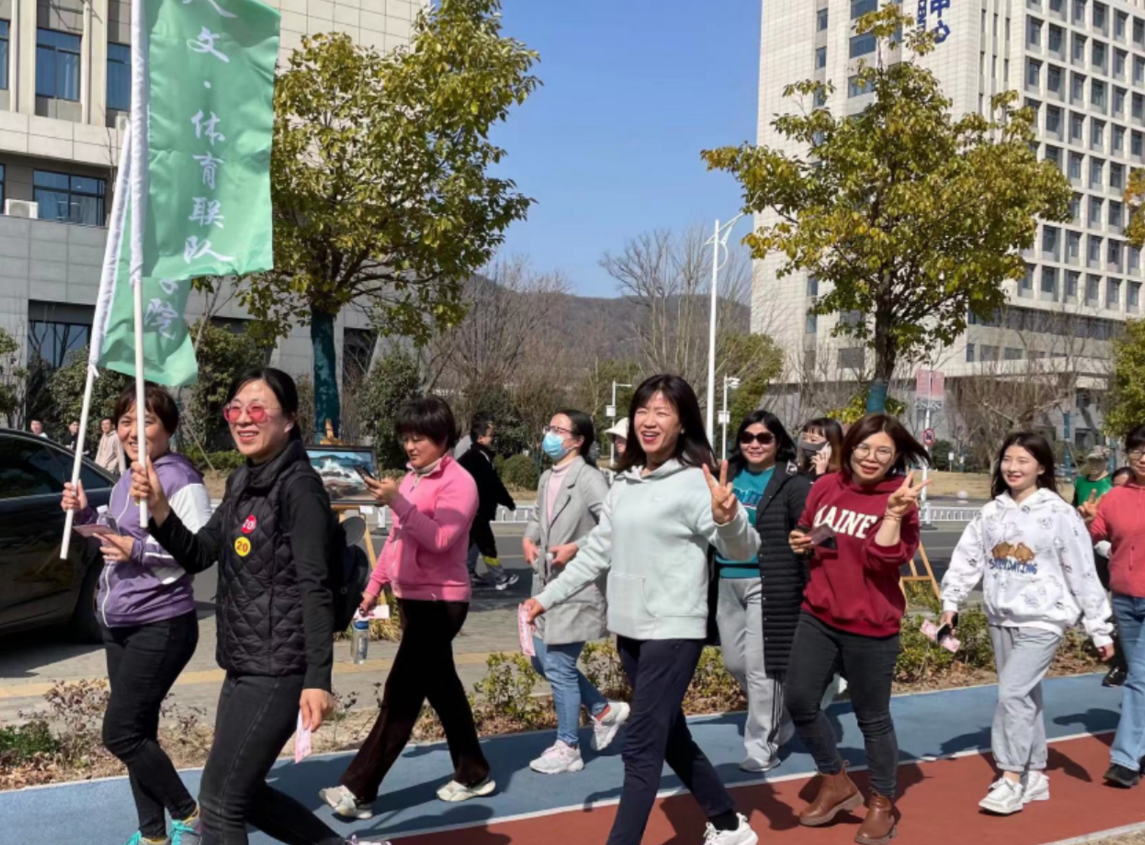 1646803679927816.jpg 孙玉鹏.jpg