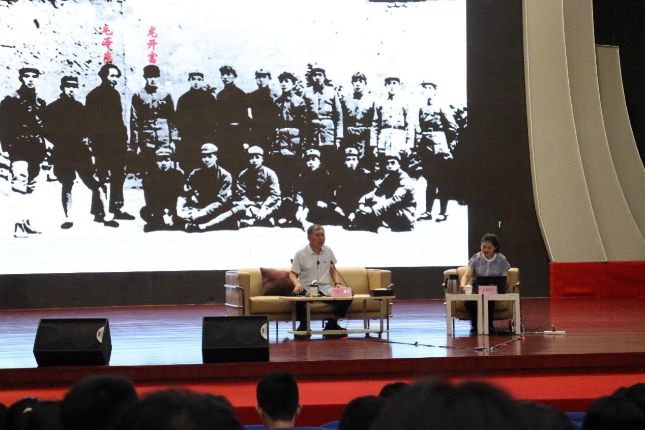 1722912709173462.jpg B.jpg