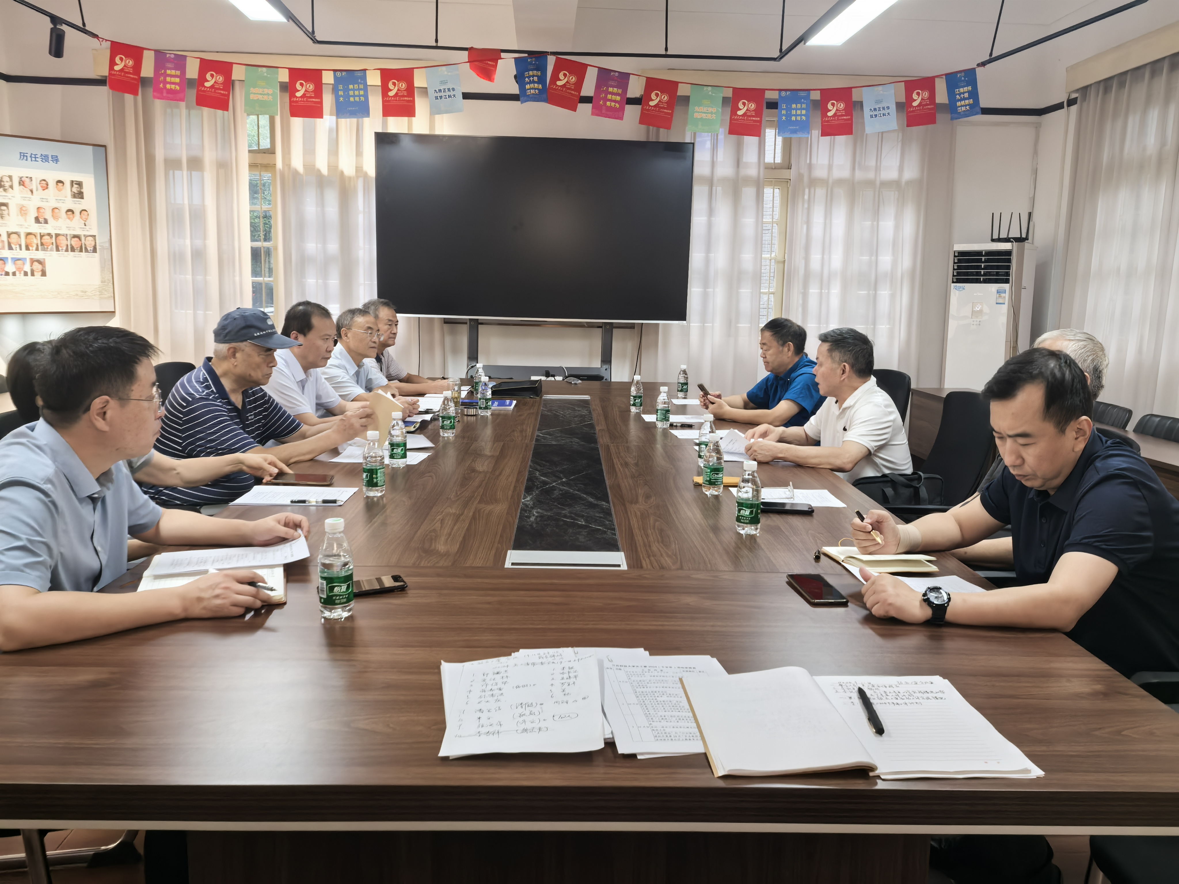 1726209498683857.jpg 1726209498683857.jpg