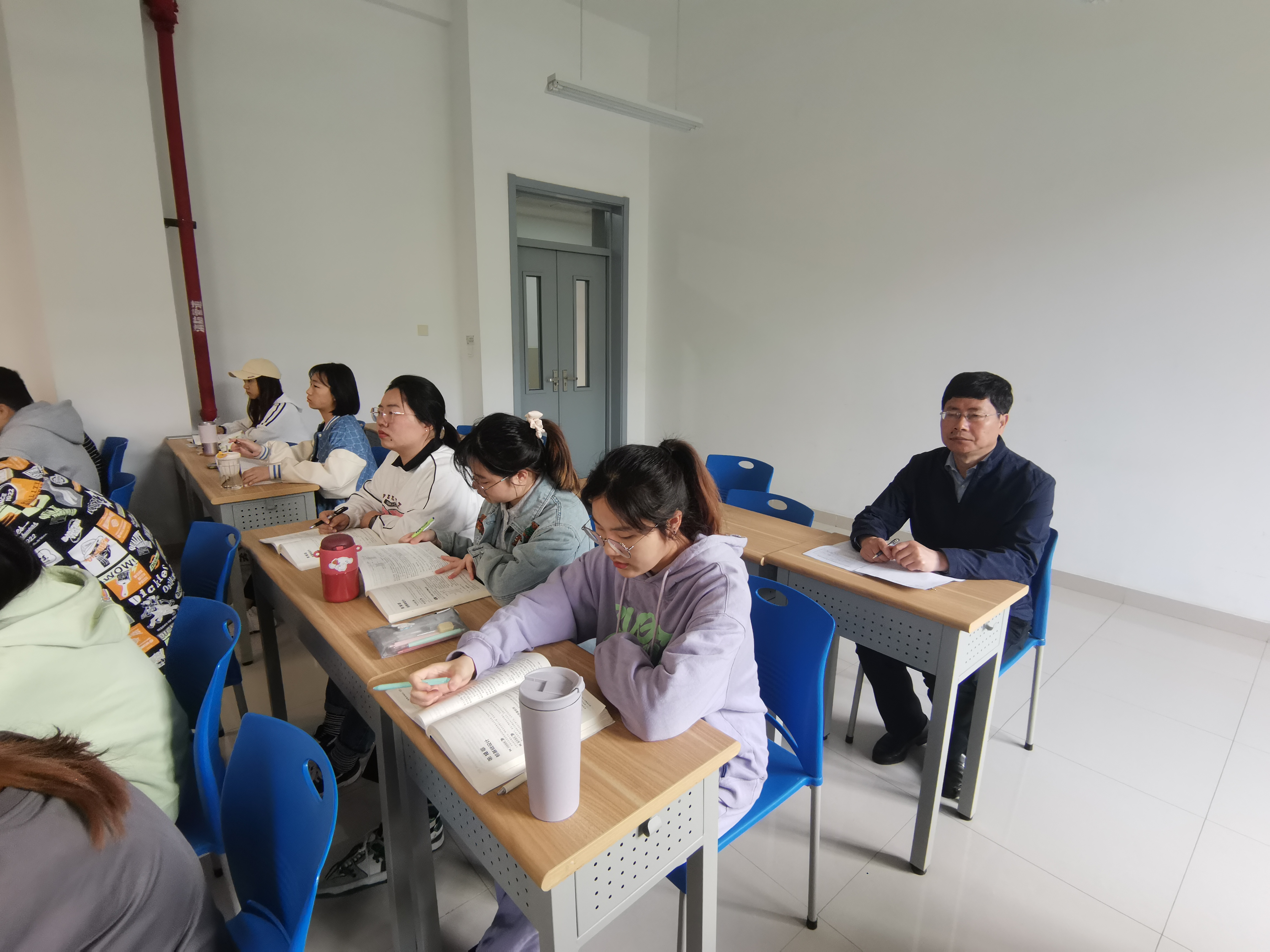 1683598743746781.jpg 3AF781DB819FD9021B62F1960E51D872.jpg