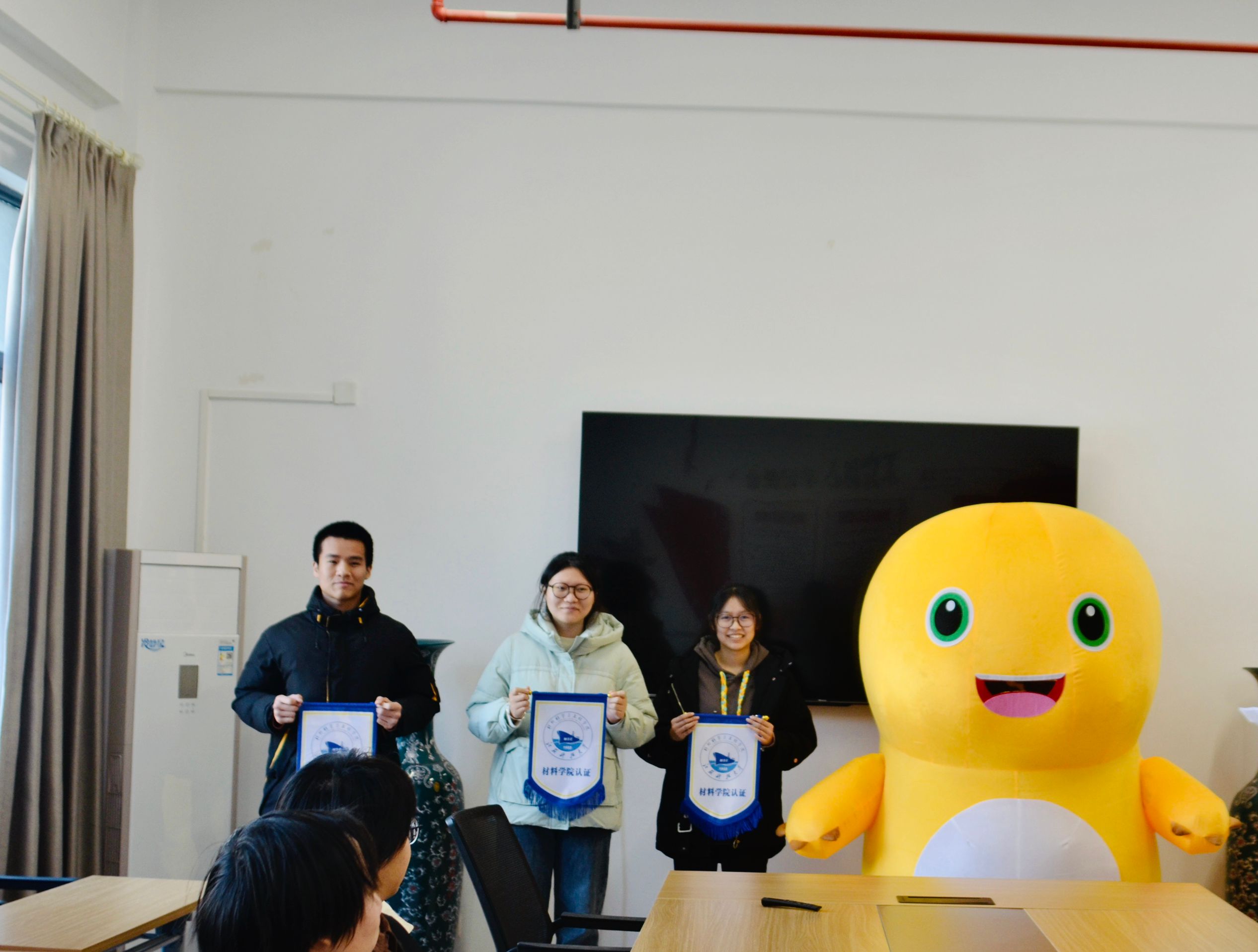 1734603345428259.png 优秀宿舍.png