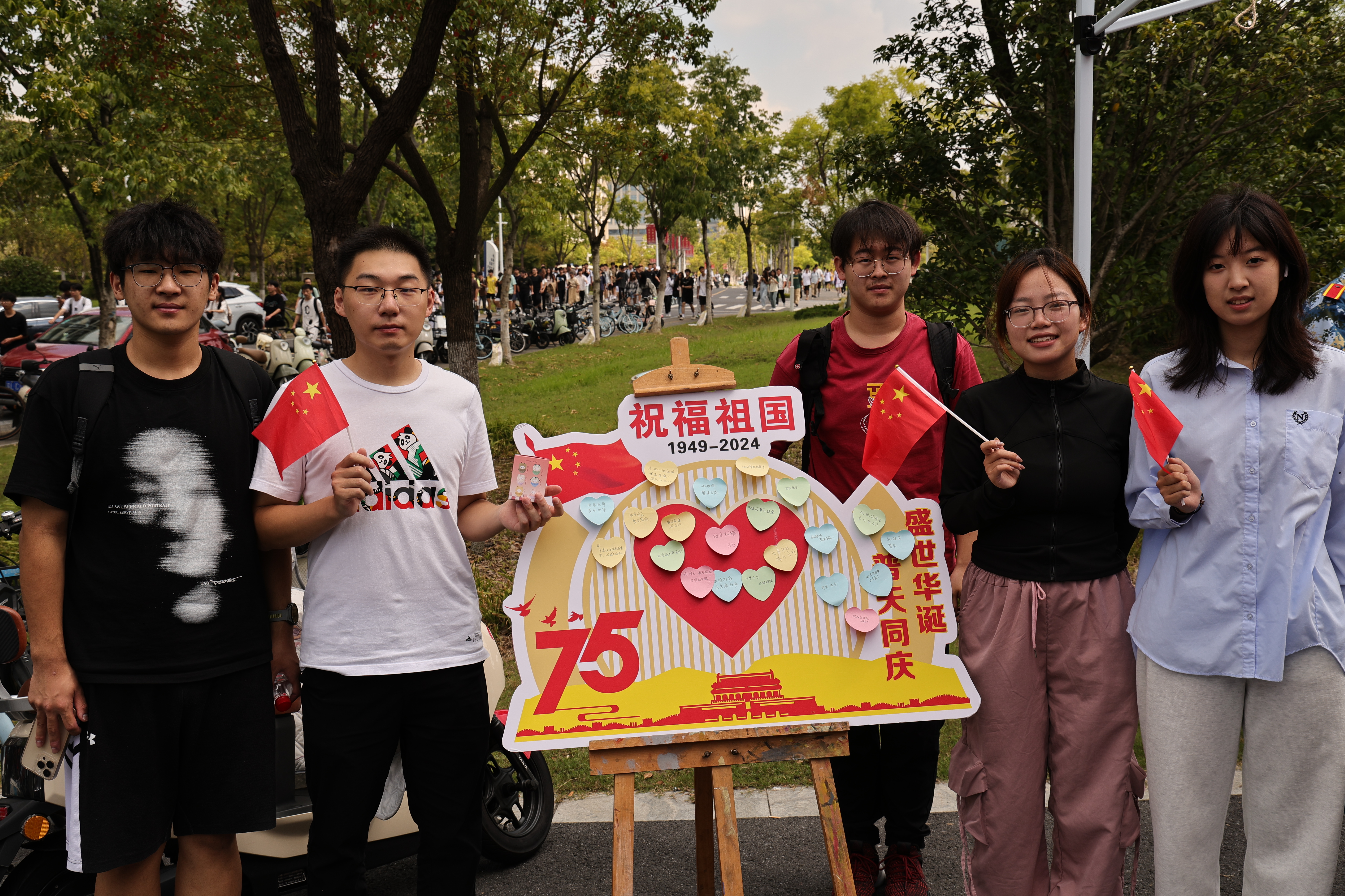 1727669815249778.jpg 1727669815249778.jpg