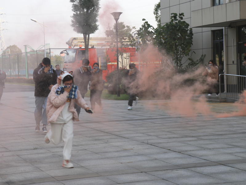 1700451175798035.jpg 12-1.jpg