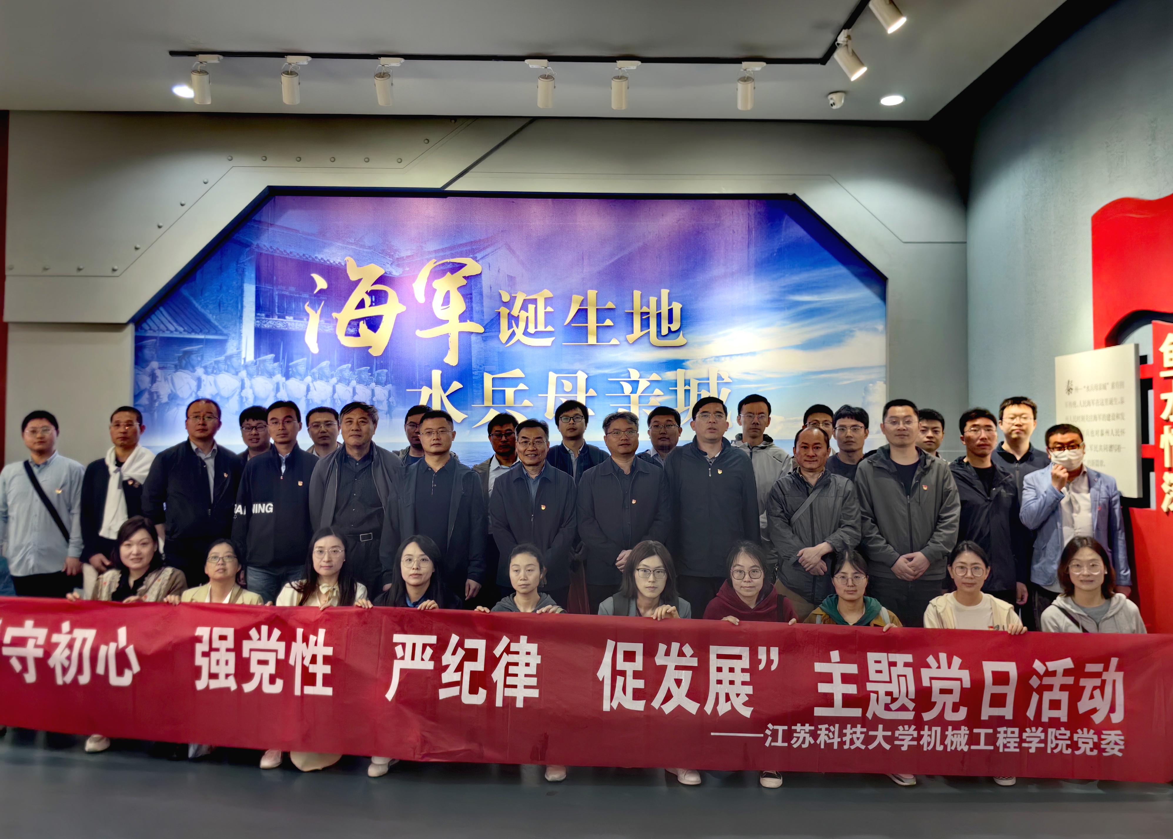 1714366720984996.jpg 海军基地.jpg