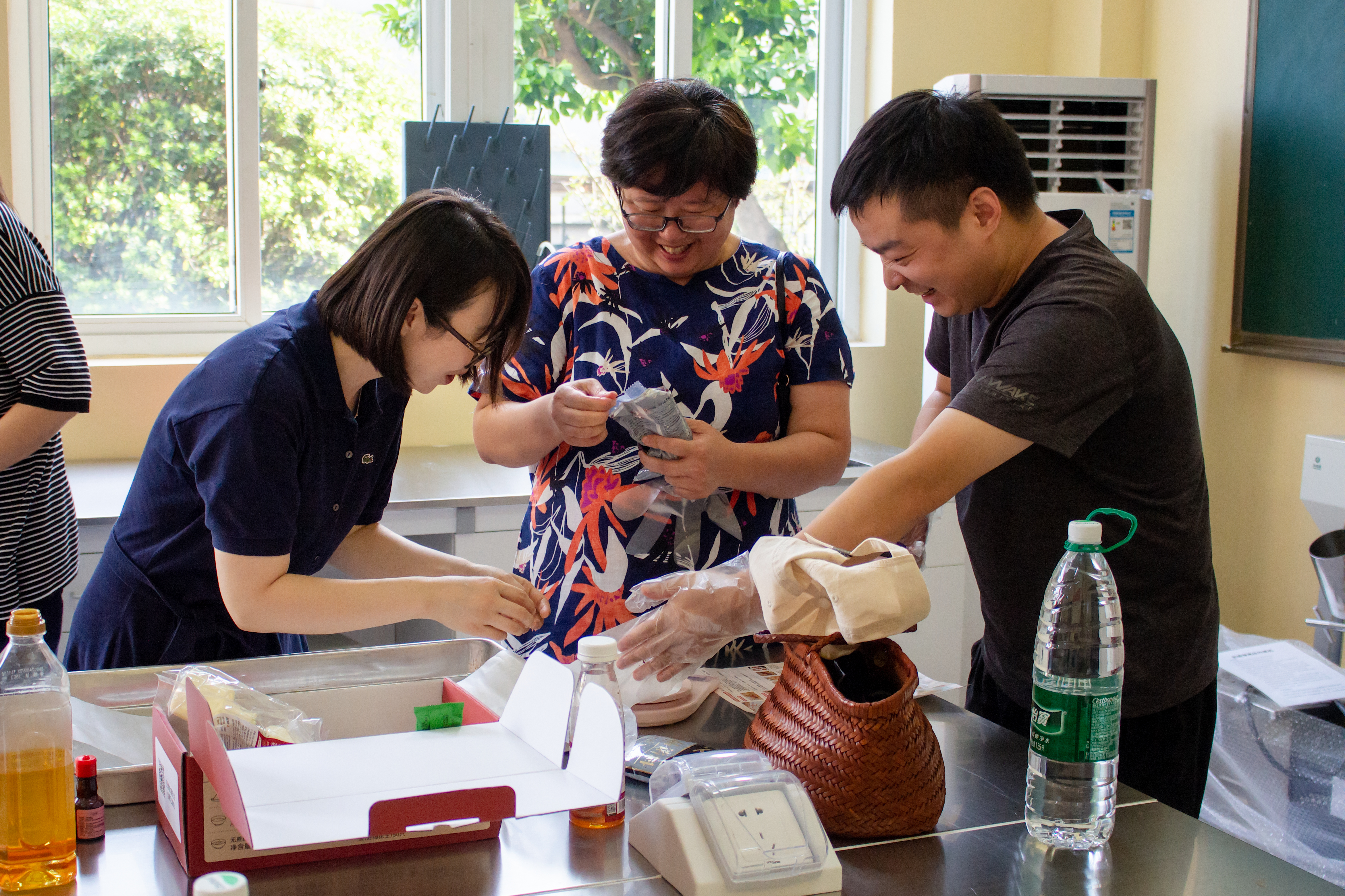 1726225061917231.jpg 中秋活动照片IMG_1795.JPG