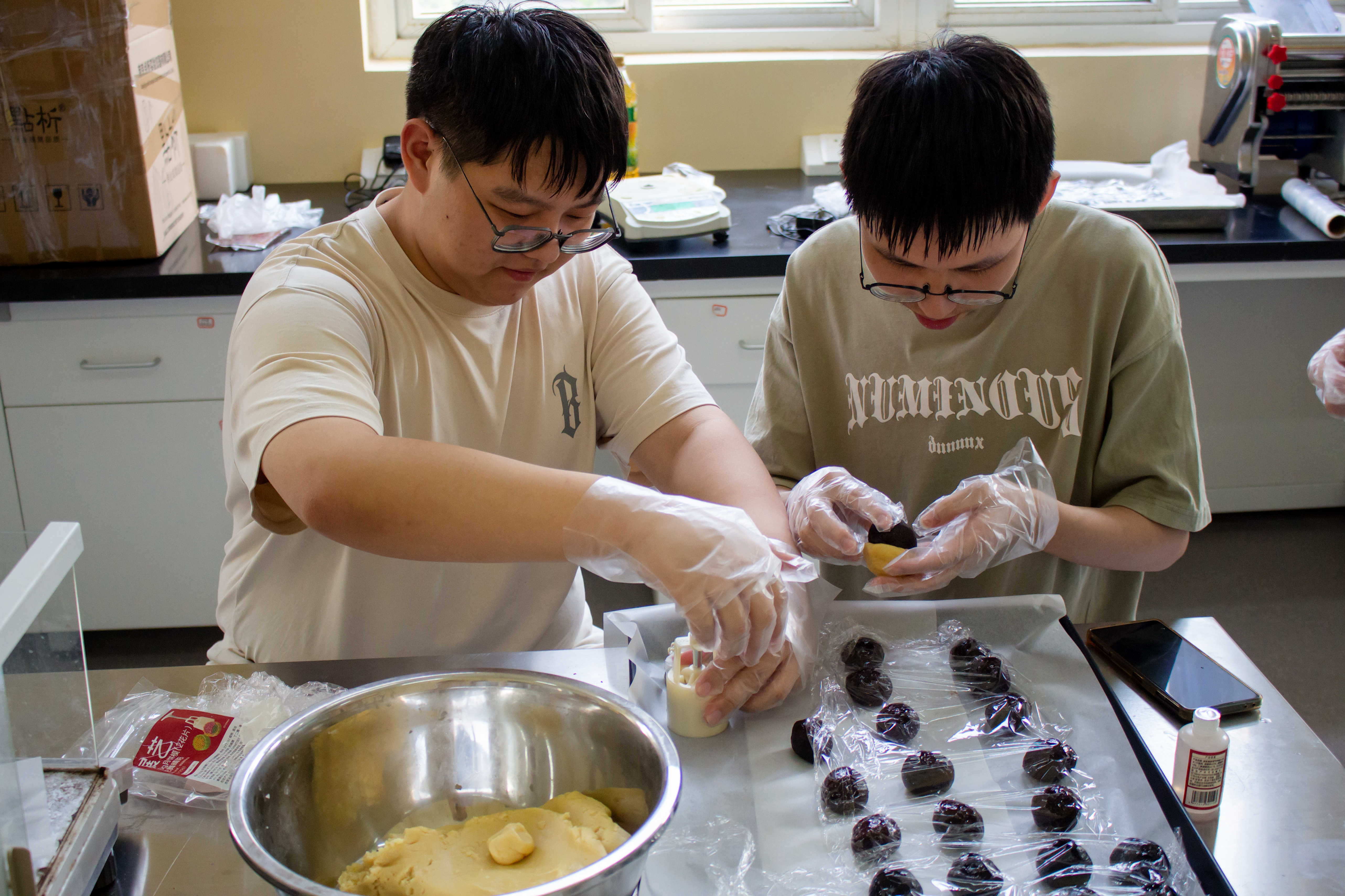 1726225046673912.jpg 中秋活动照片IMG_1803.JPG