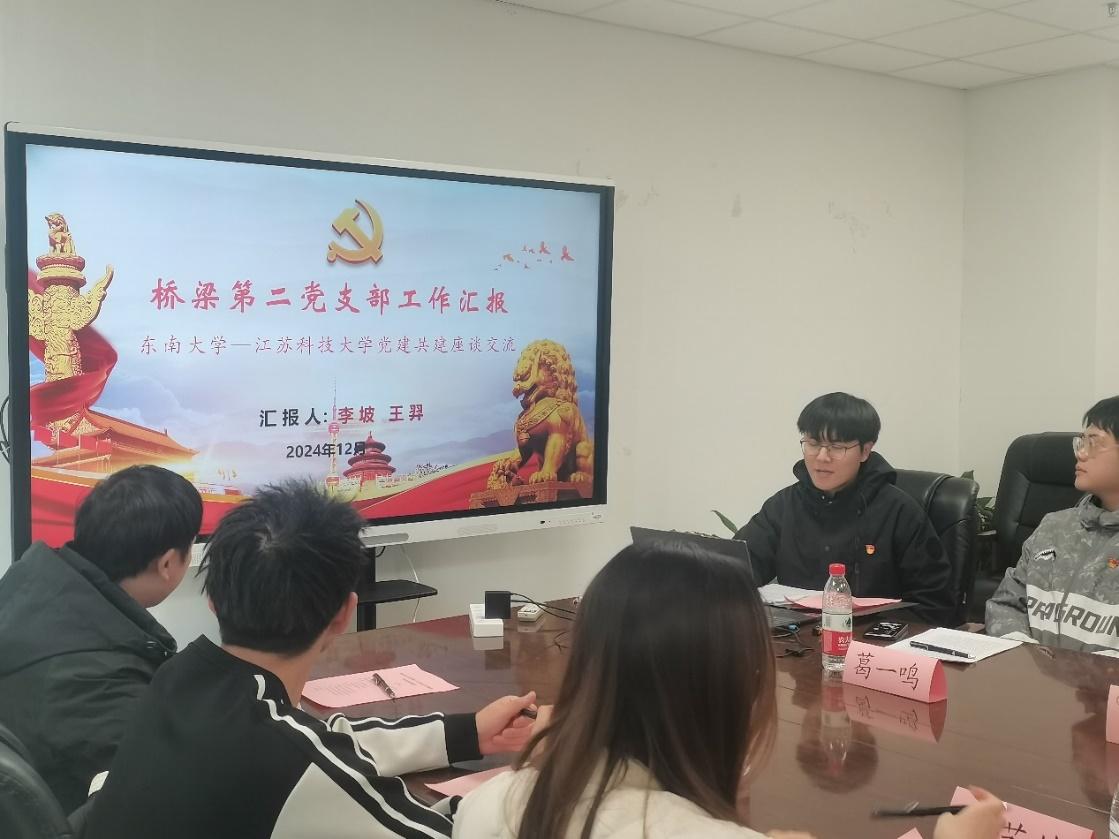 1734678766930621.png 1734678766930621.png