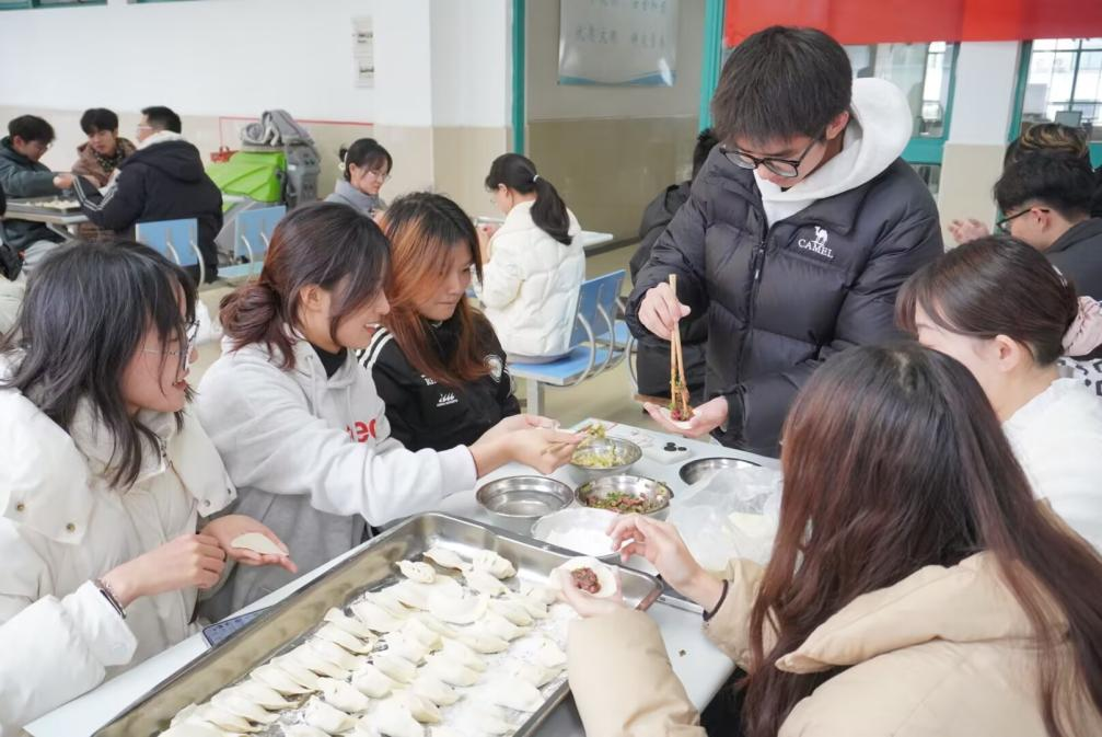 1734794861829637.png 图片5.png